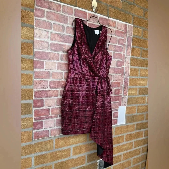 ONE33 SOCIAL FUCHSIA SEQUIN WITH SIDE BOW/SASH EVENING DRESS SZ 12 - Picture 4 of 16